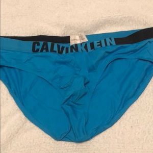 Men’s L Calvin Klein Briefs